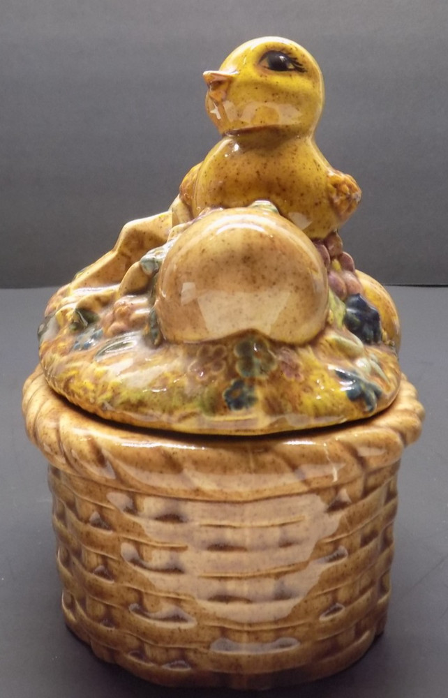 Vintage Ceramic Easter Basket Dish w/ Chick & Eggs Lid Spring Decor