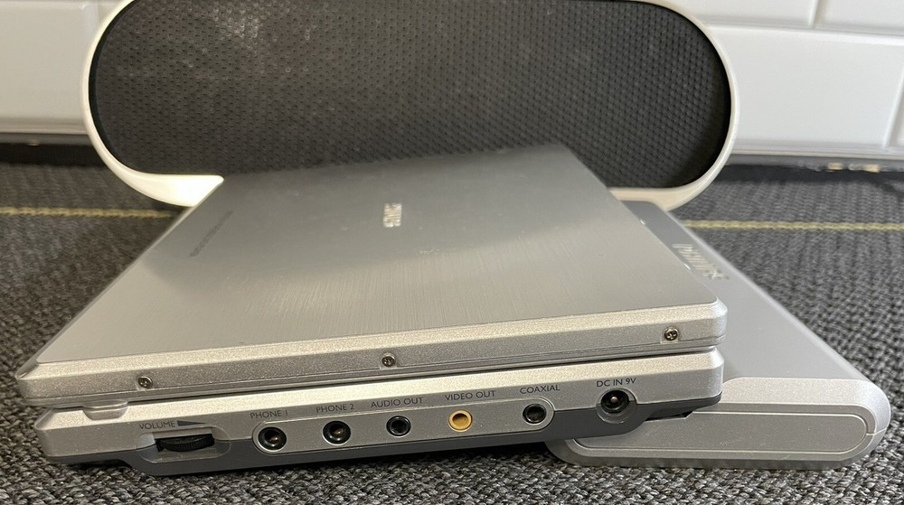 Philips Portable BT Micro Home Theater