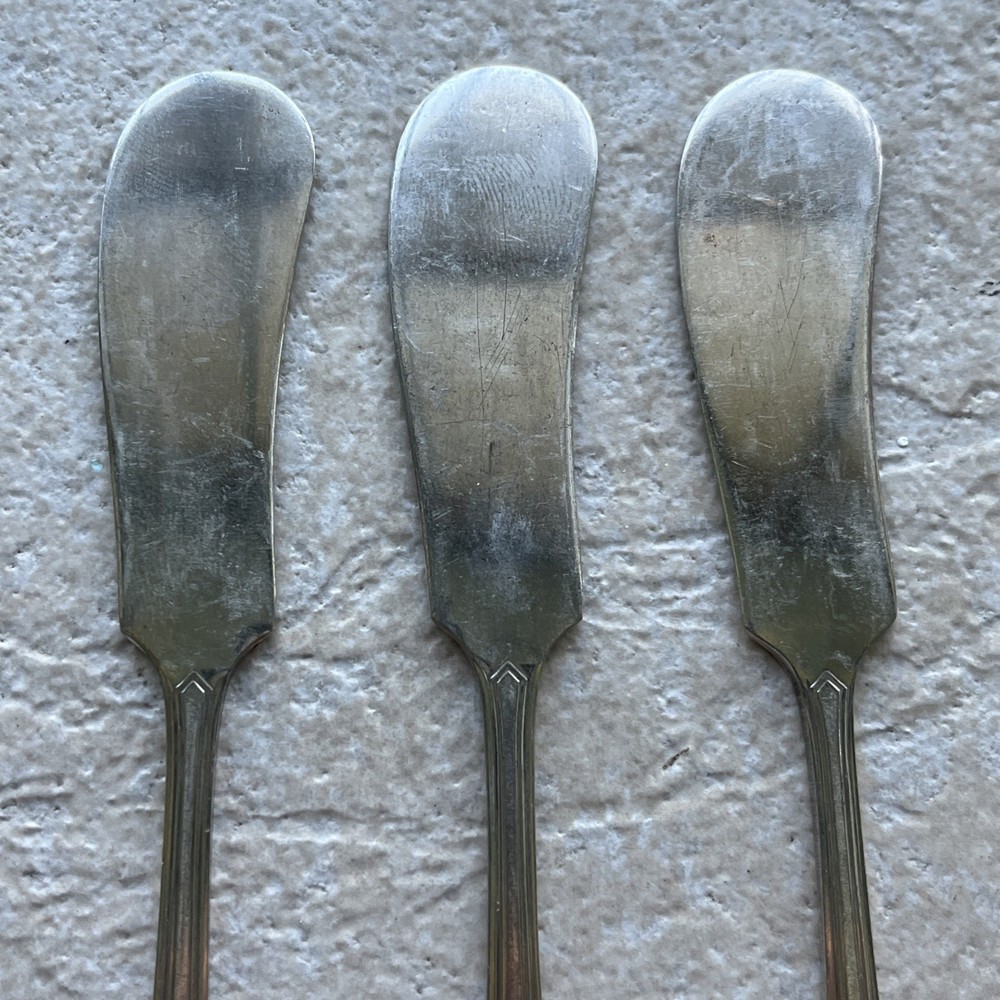 National Silver Co. Moderne Pattern Silverplate Flat Handle Butter Spreader 3 PC
