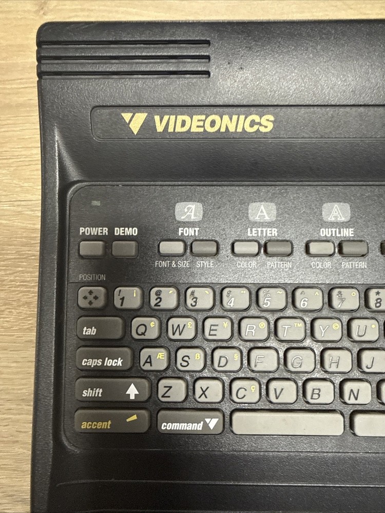 Videonics Video Titlemaker 2000 Model TM 2000 NTSC