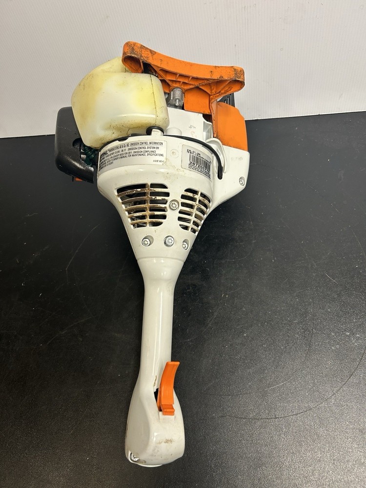 STIHL FS55 COMPLETE ENGINE WITH THROTTLE CONTROL FOR STRING TRIMMER Read