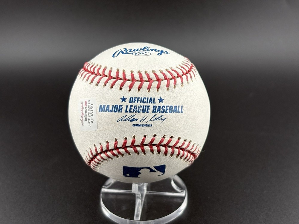 Willie Mays Signed Baseball With COA & Case