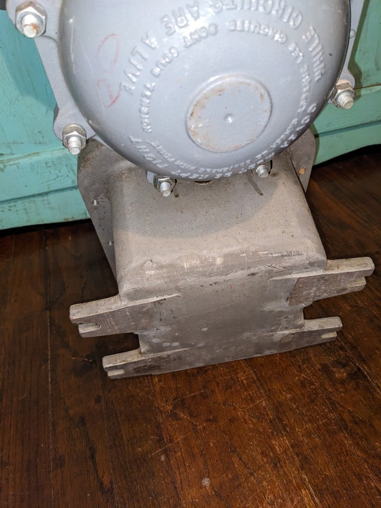 Atlas Hle-1 Explosion Proof Loud Speaker With Horn UNTESTED