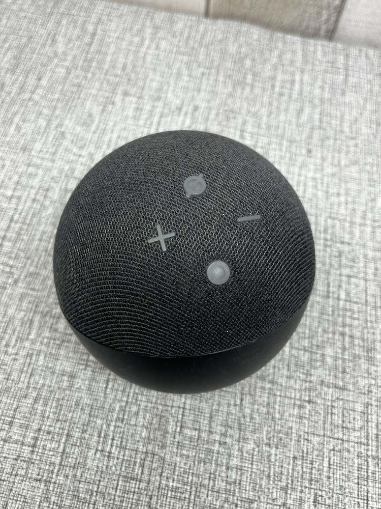 Amazon Echo Dot 4 Smart Speaker 4th Gen with Alexa B7W64E *No Ac Adapter*