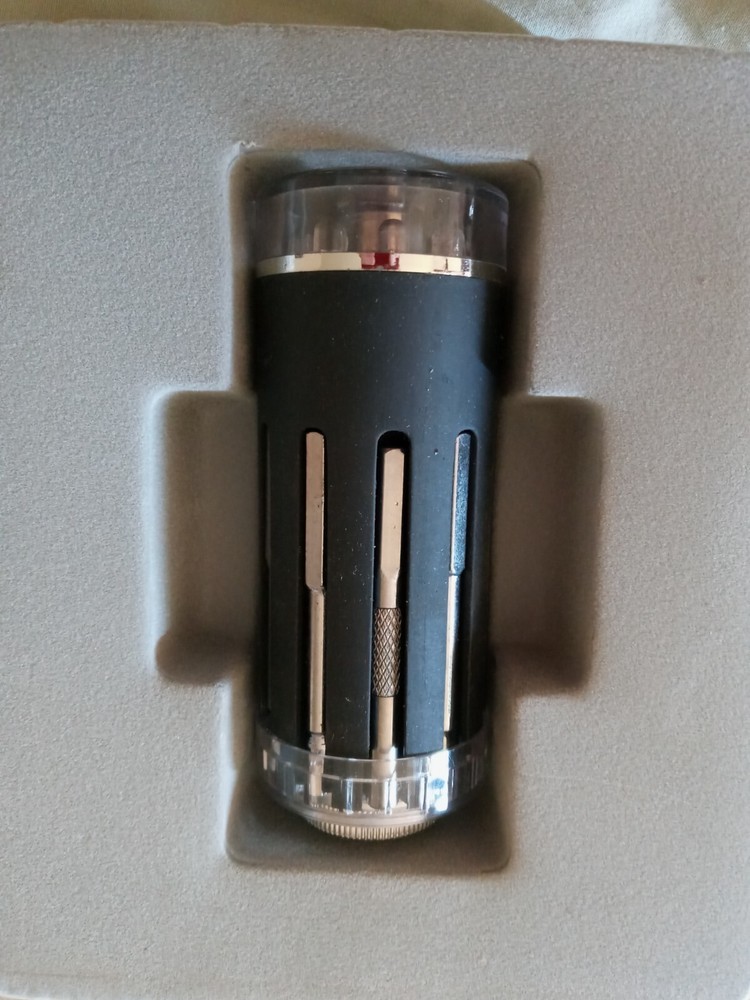 Totes Workshop 9-in-1 Tool with Light