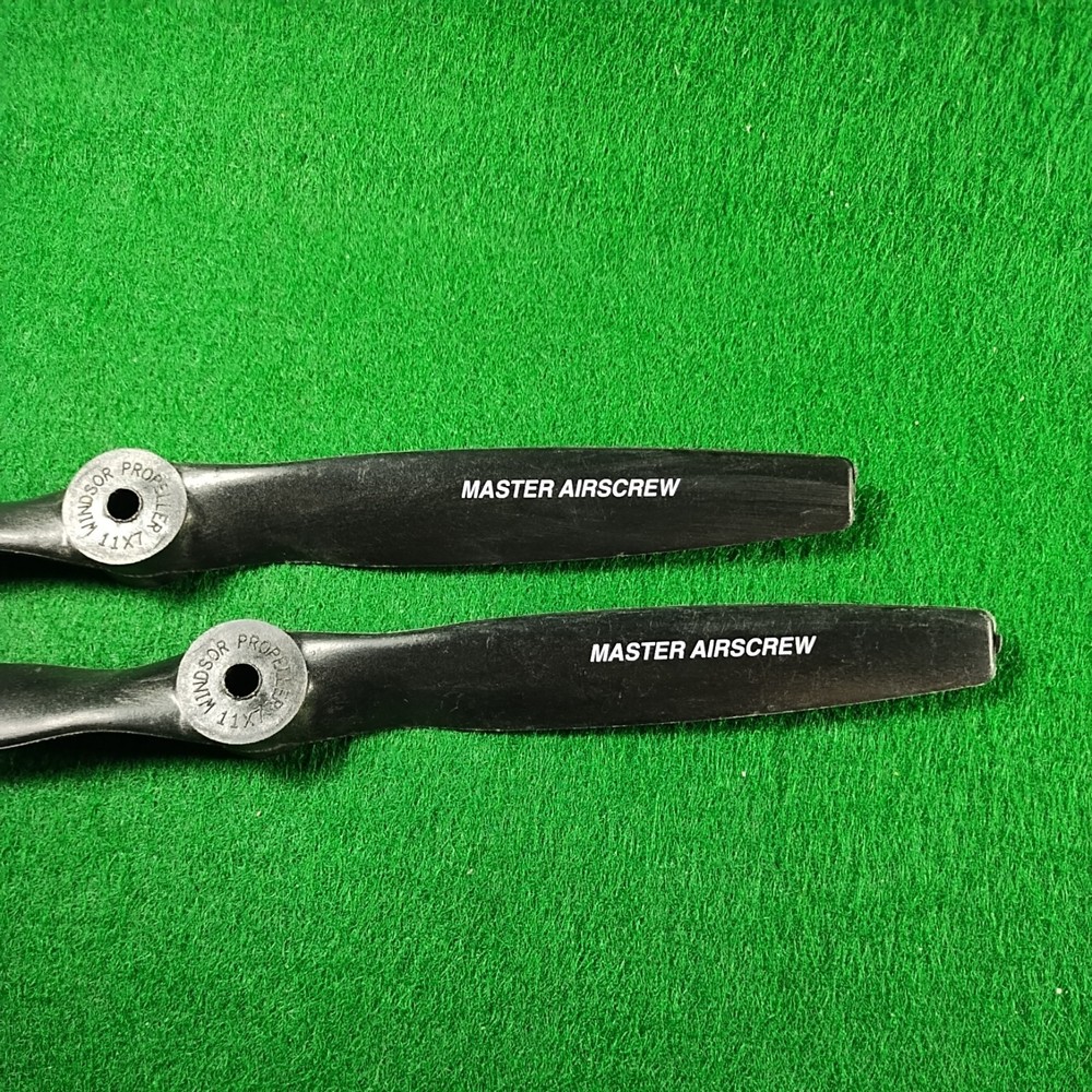 (2) Master Airscrew composite prop 11x7