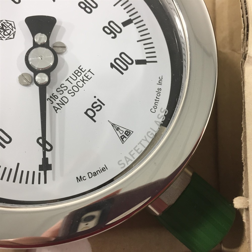 McDaniel Controls Pressure Gauge 0-100PSI 1/2"NPT 4"
