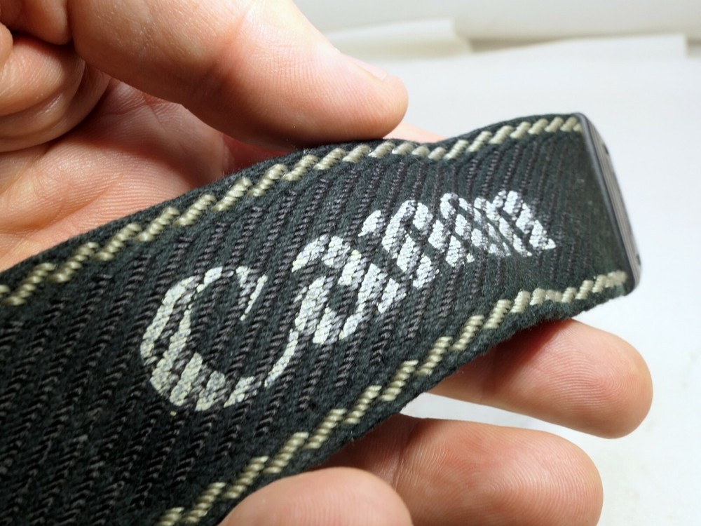 Canon EOS SLR Digital Camera Neck Shoulder Strap Genuine OEM Black- White