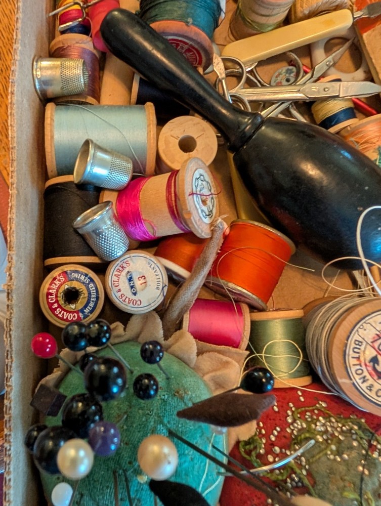 Antique and Vintage Sewing Items