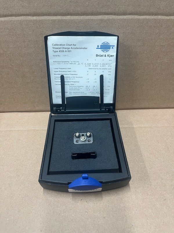 Bruel & Kjaer 4326 A 001 Accelerometer
