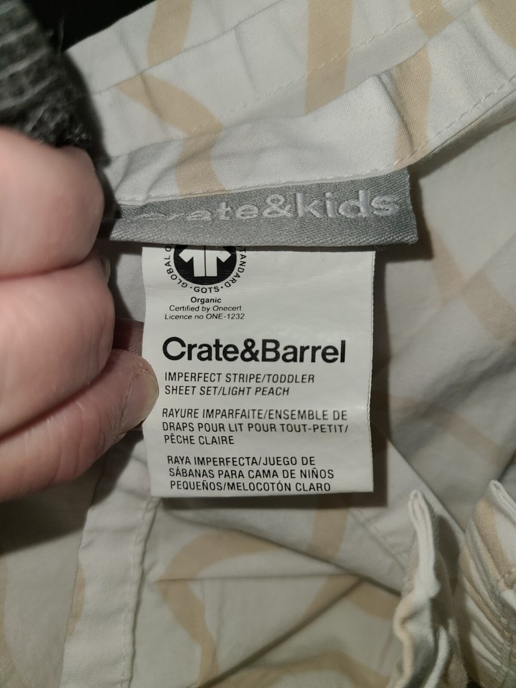 Crate & Barrel “Wavy Stripes - Light Peach" Toddler Flat Sheet