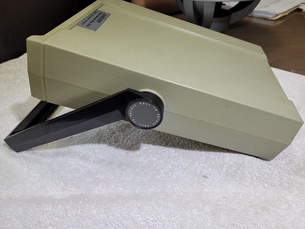 Fluke 8010A Meter