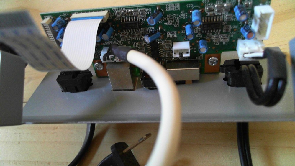 Numark TTi Input/Output module with mounting bracket 9-40-0470-A(A)