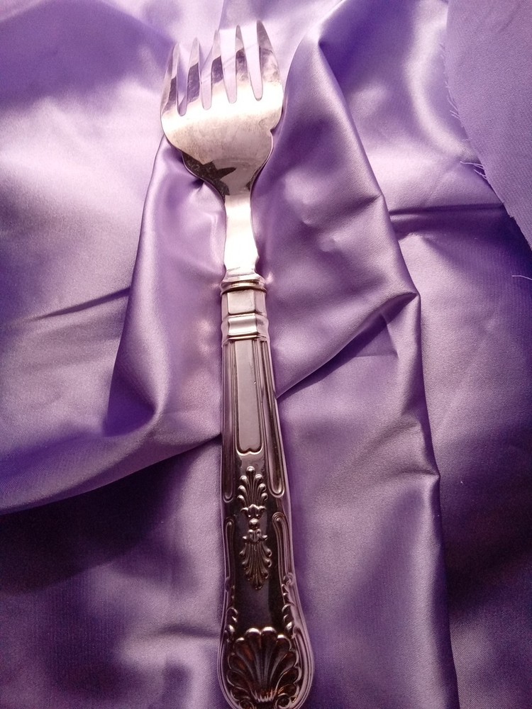 Vintage Embossed Shell Pattern Etched Victorian Silver Plated Serving Fork Clean