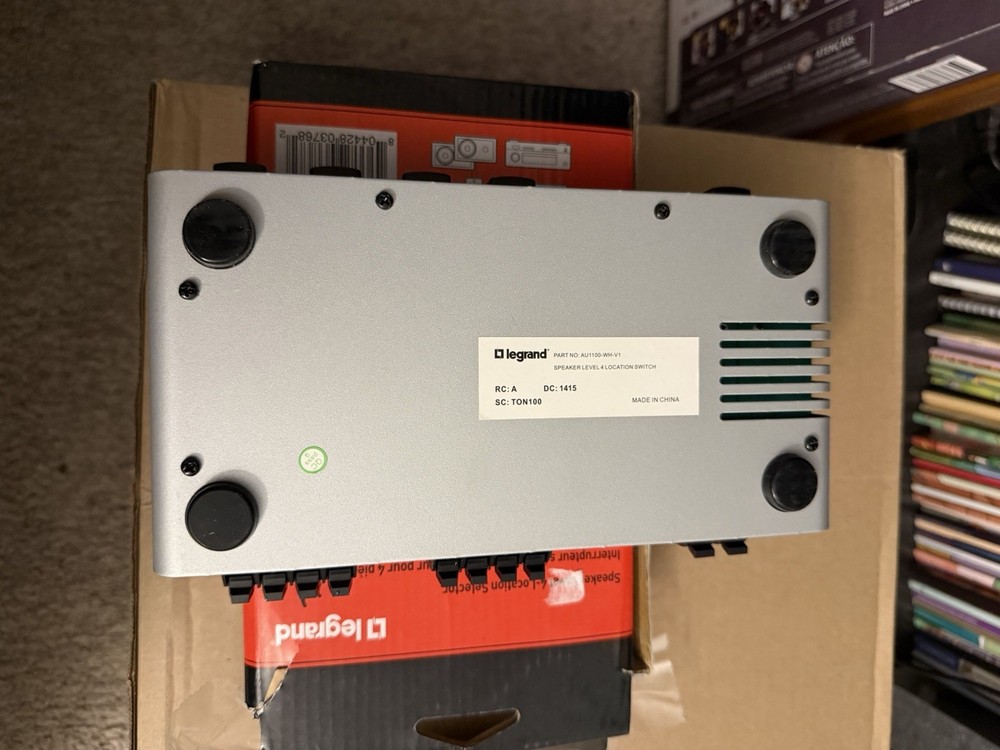 LEGRAND SPEAKER SELECTOR AU1100, SPEAKER LEVEL 4 LOCATION SWITCH