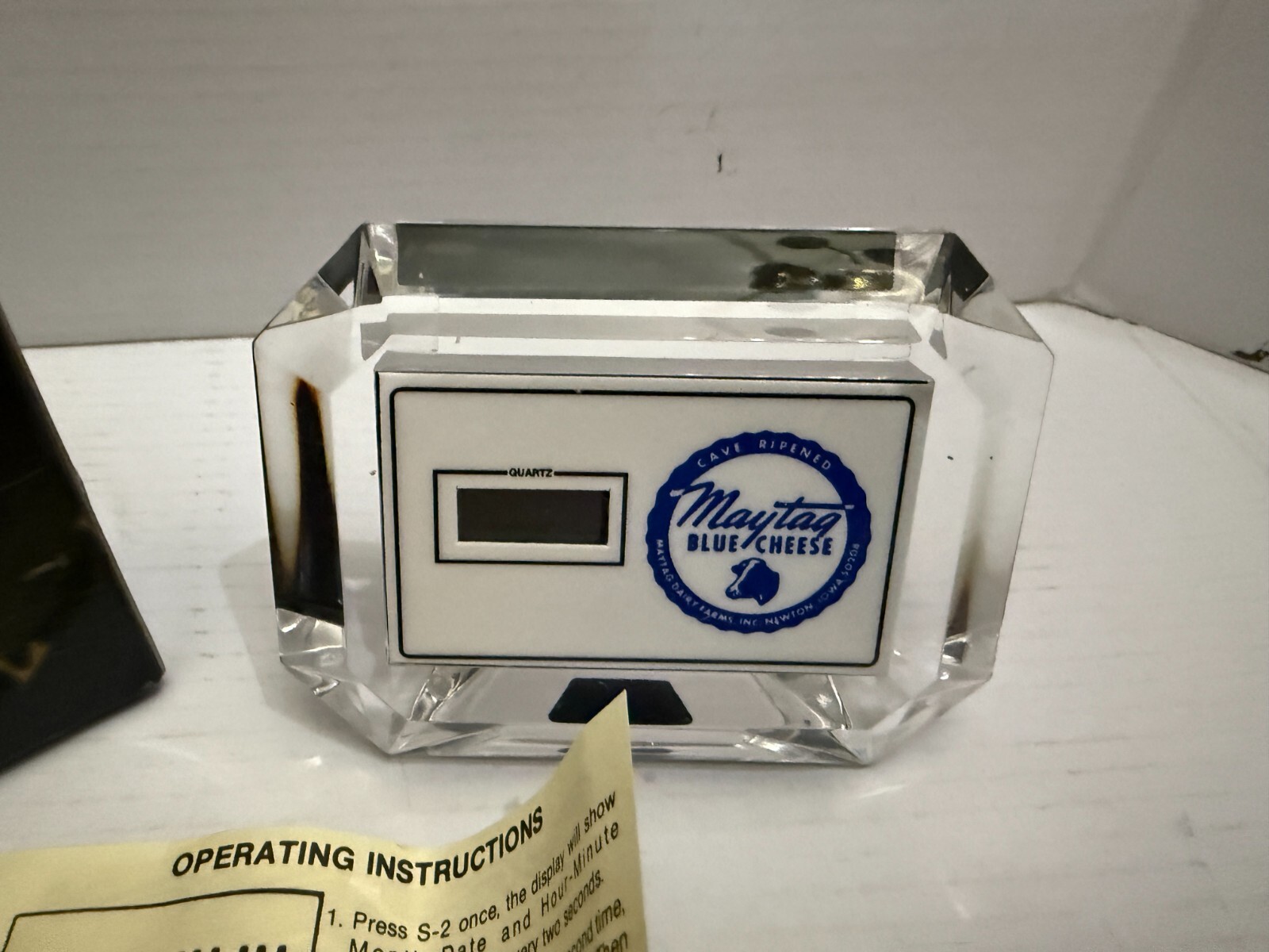 Vintage Maytag Blue Cheese Acrylic Clock Maytag Dairy Farms Newton Iowa