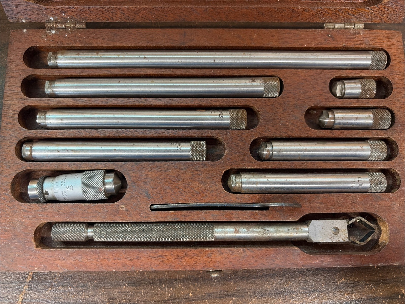 Vtg Starrett 823B Inside Micrometer 1-1/2"-12" w/ Wood Case Machinist Inspection