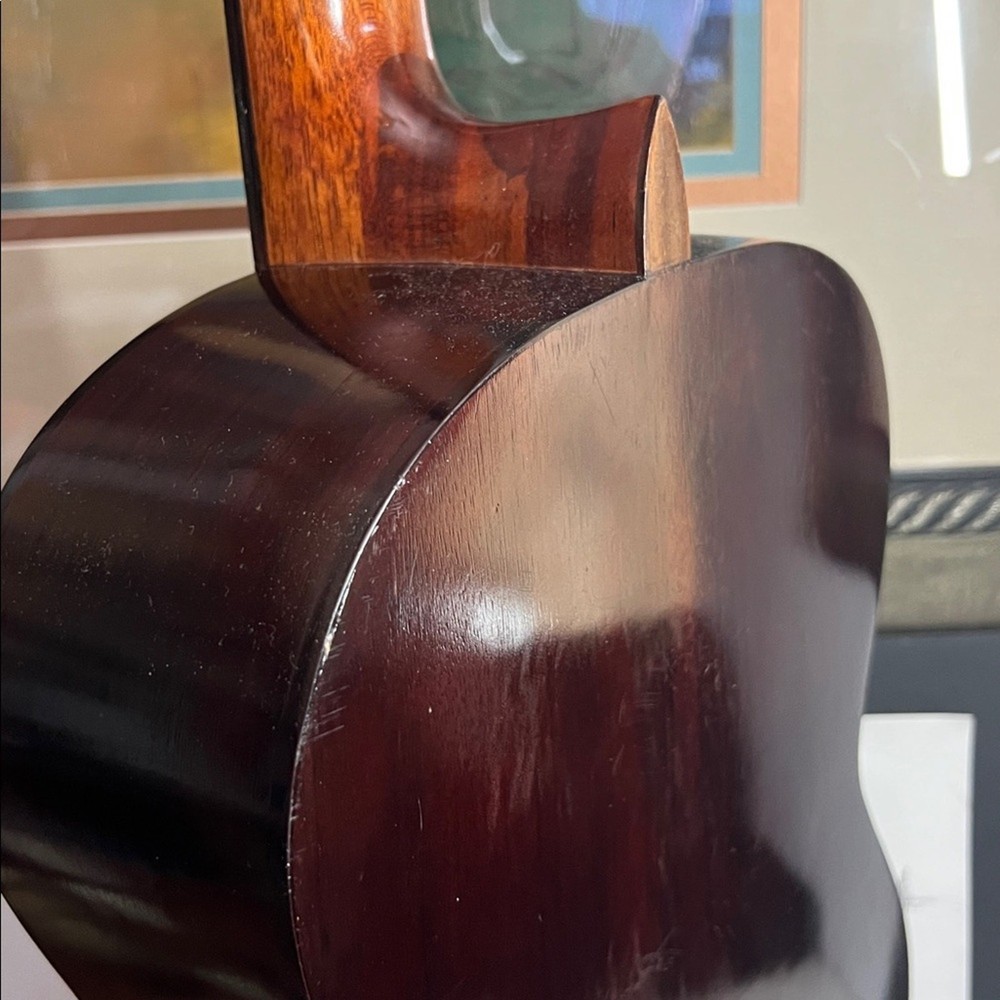 Escudero C-400 Nylon String Classical Guitar