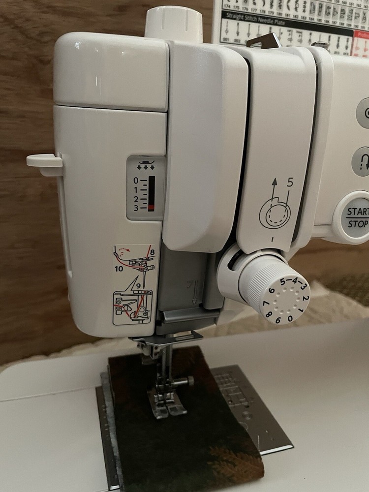 Elena eXcellence 720 Pro Computerized Sewing Machine