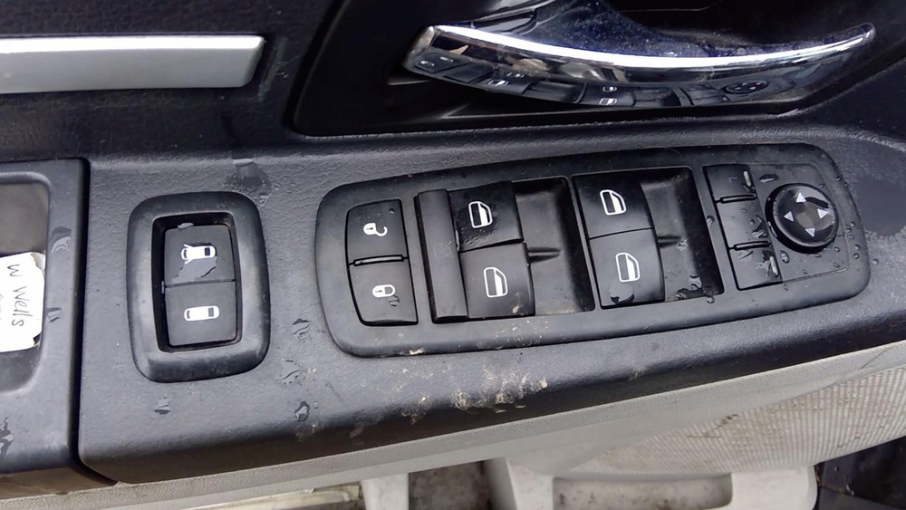 Used A/C Selector Switch fits: 2010 Dodge Caravan AC front dash mounted manual c
