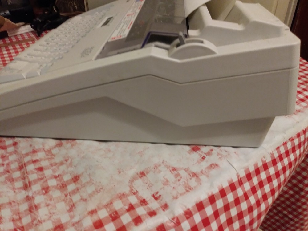 Typewriter Brother AX500 word processing Electric Portable