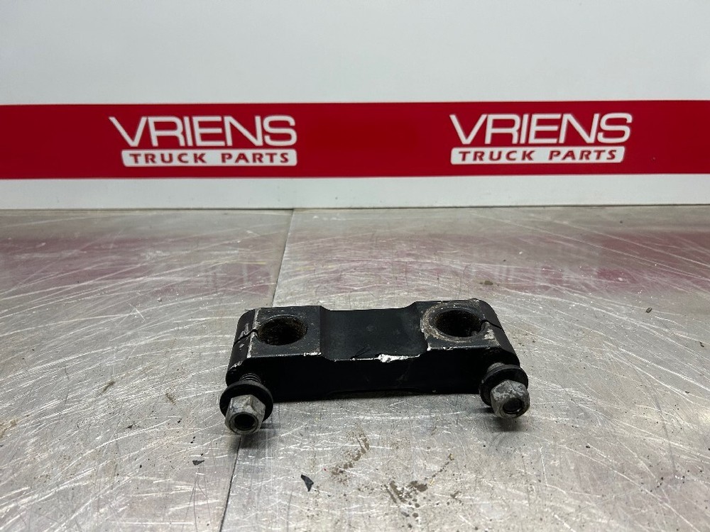 PACCAR PETERBILT KENWORTH LINK-SHACKLE B20-1007