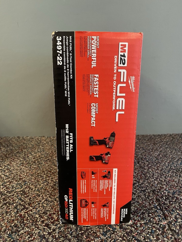 Milwaukee (3497-22) Impact Driver Combo Kit