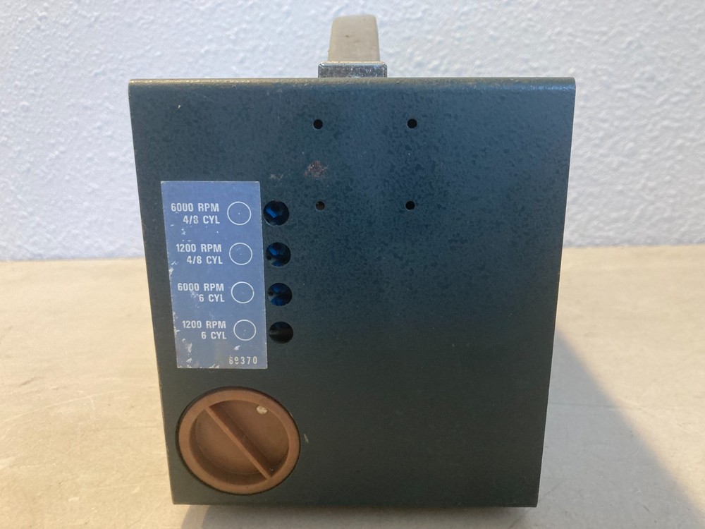 EICO Model 888 Auto Analyzer Universal Engine Analyzer Meter