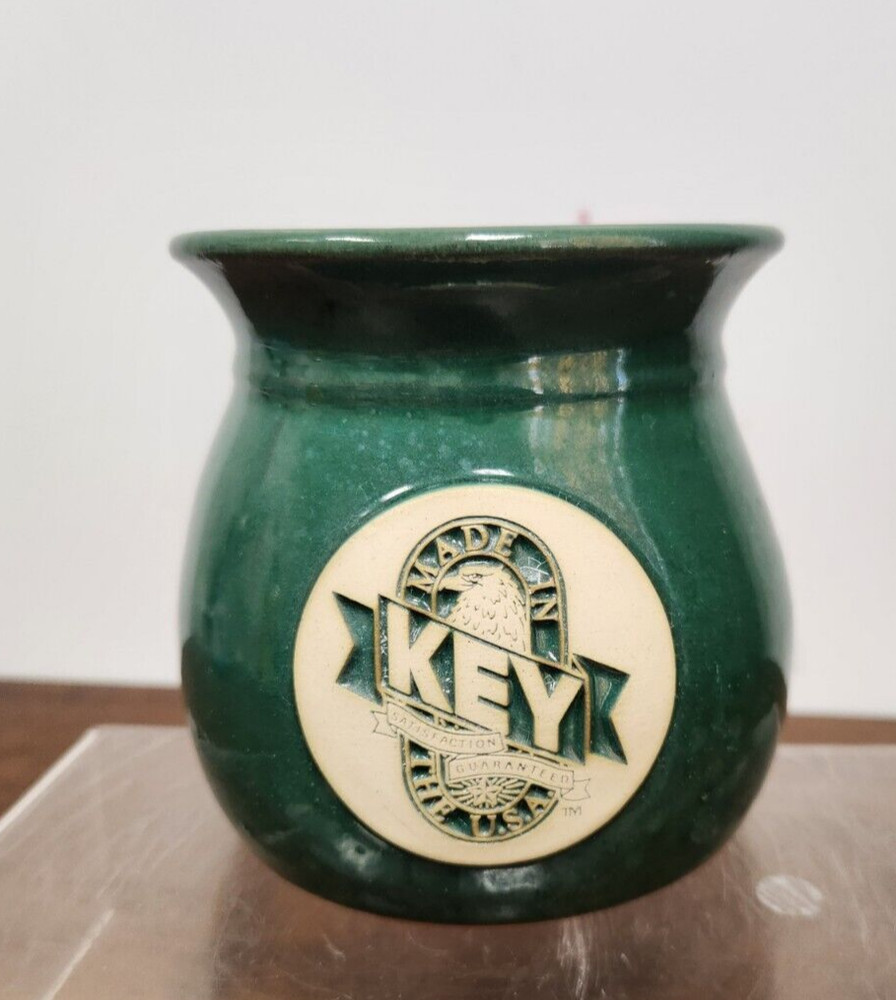 HANDMADE KEY EAGLE POTTERY POT