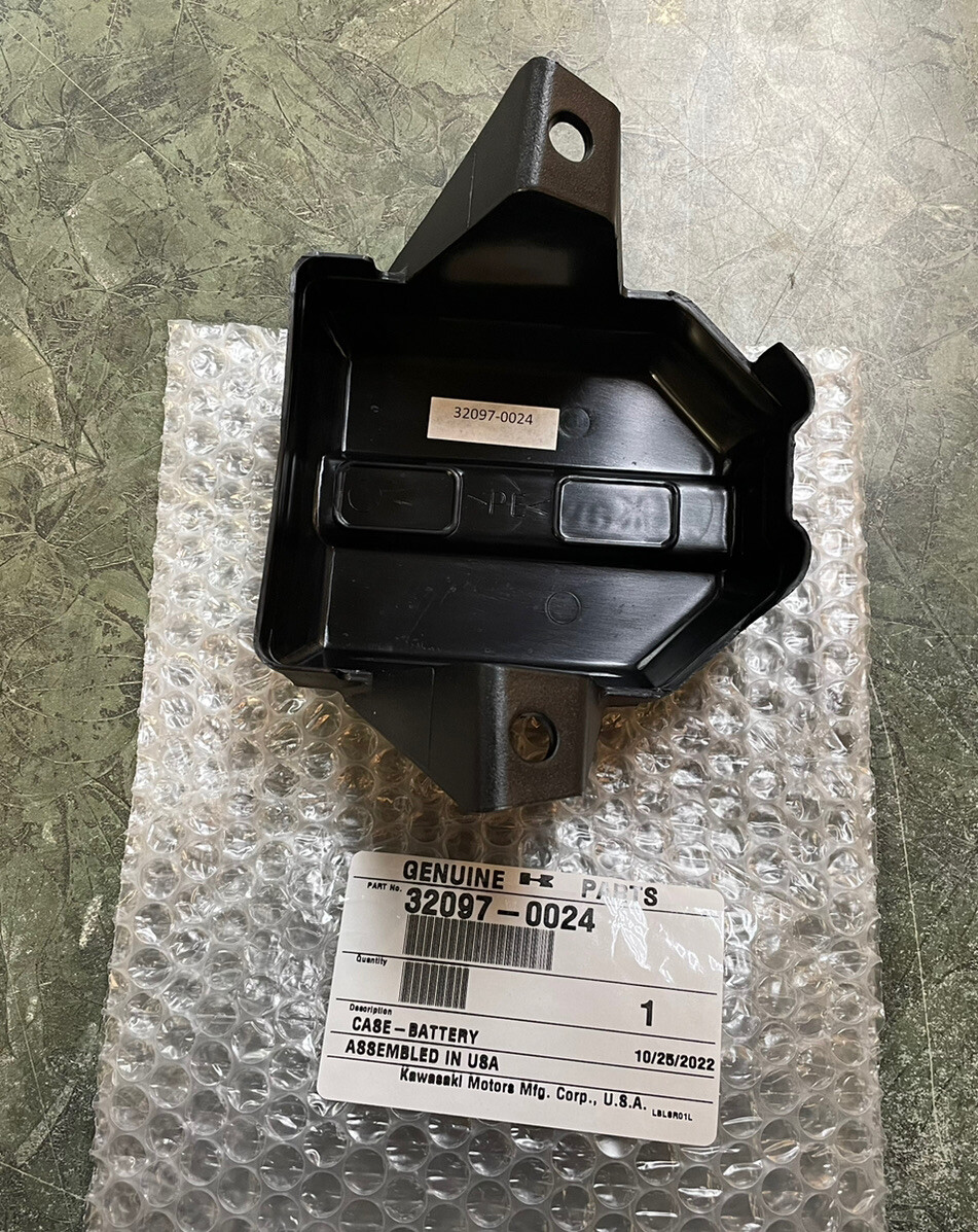 2008-2014 Kawasaki KFX450R Upper Battery Box Cover Genuine OEM 32097-0024
