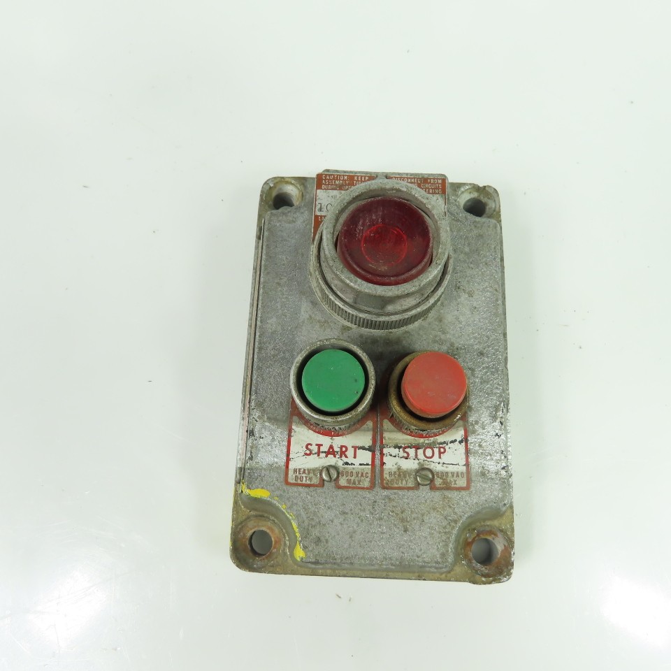Killark XCS-0A16 Hazardous Location Start Stop Push Button Station 220VAC