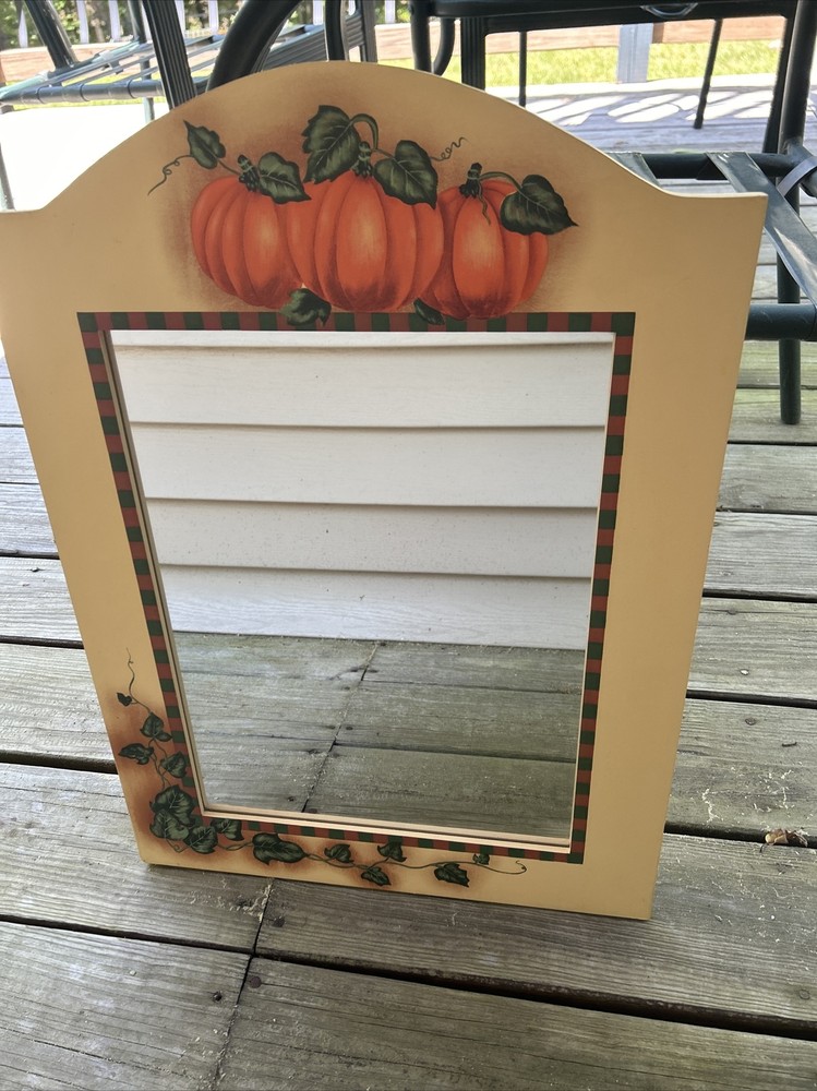Hanging decorative fall mirror with pumpkins (nd)