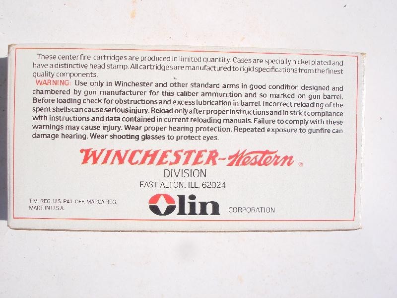 John Wayne 32-40 Winchester Cerdboard Box