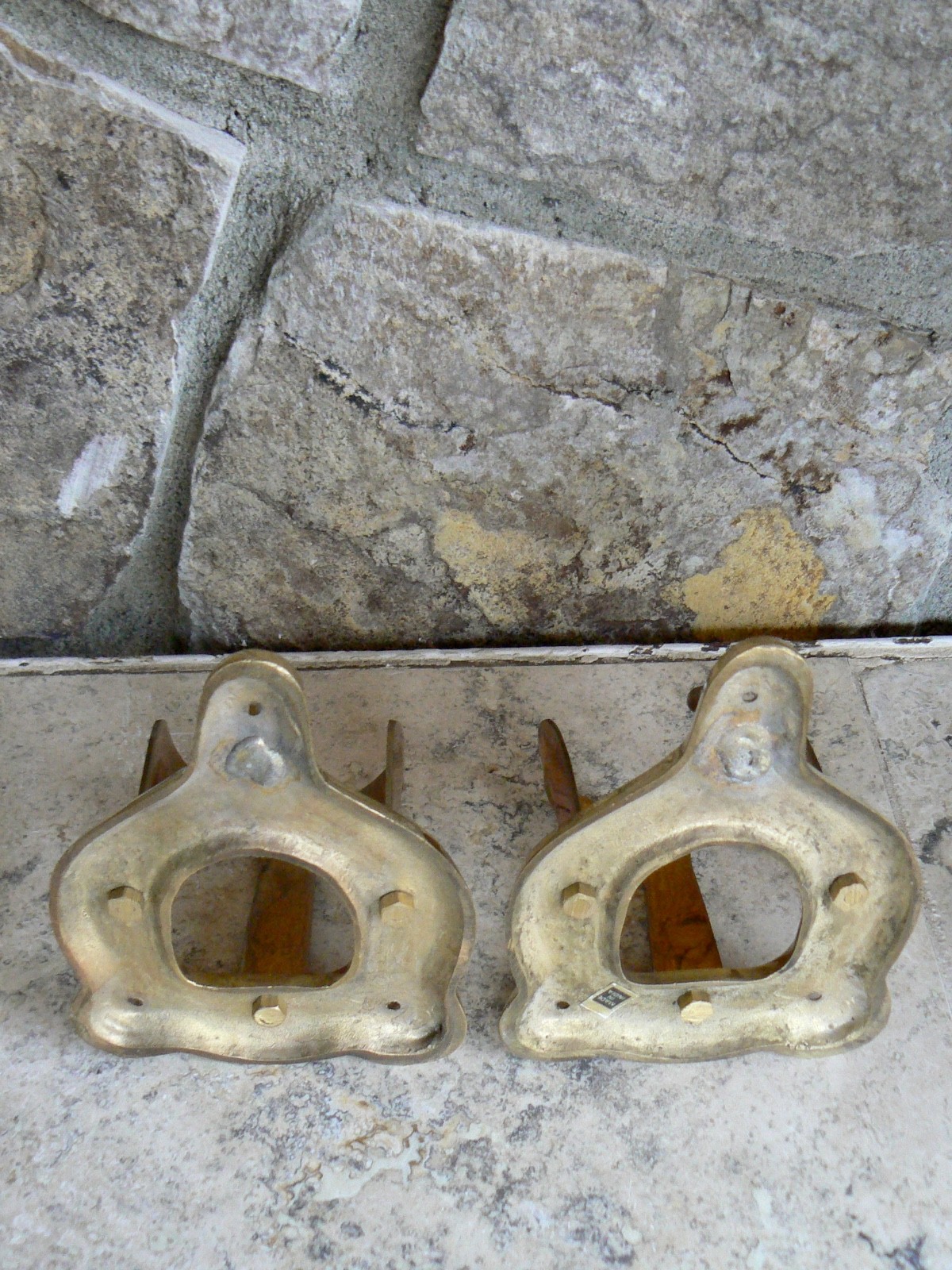 Two Pairs Vintage Brass Equestrian Tack Room Hooks for Bridle Halter Reins Leads