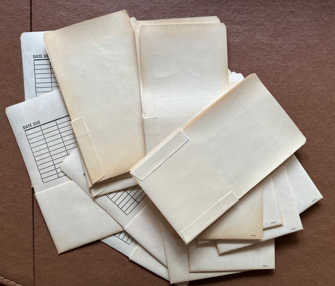 VTG Sealed Demco 32-239 Deck of Library Check Out Cards (x1) Book Pockets (x22)