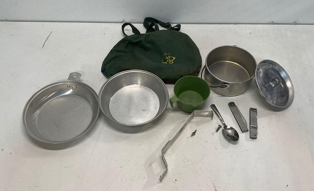 Regal Camping Mess Kit