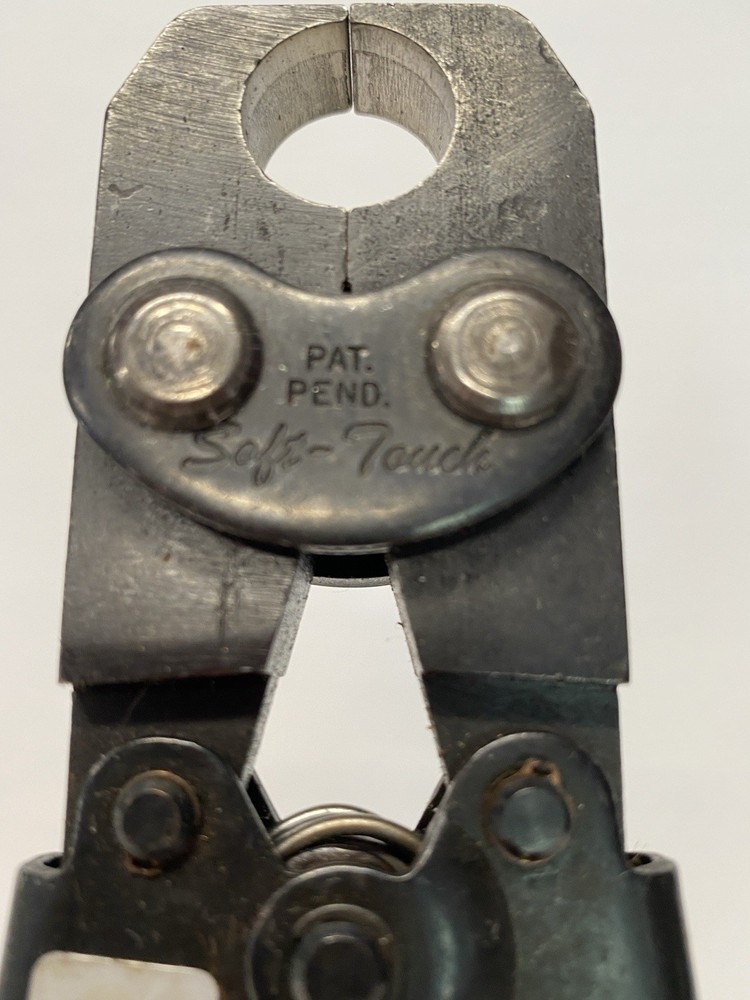 1/2” PEX Crimp Tool Original Patent Pending Soft-Touch PEX Fitting Tool U4