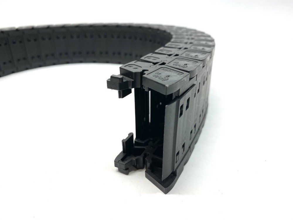 Igus E6-29 E-Chain Inner Width: 40mm, Inner Height 27mm, 635mm Long
