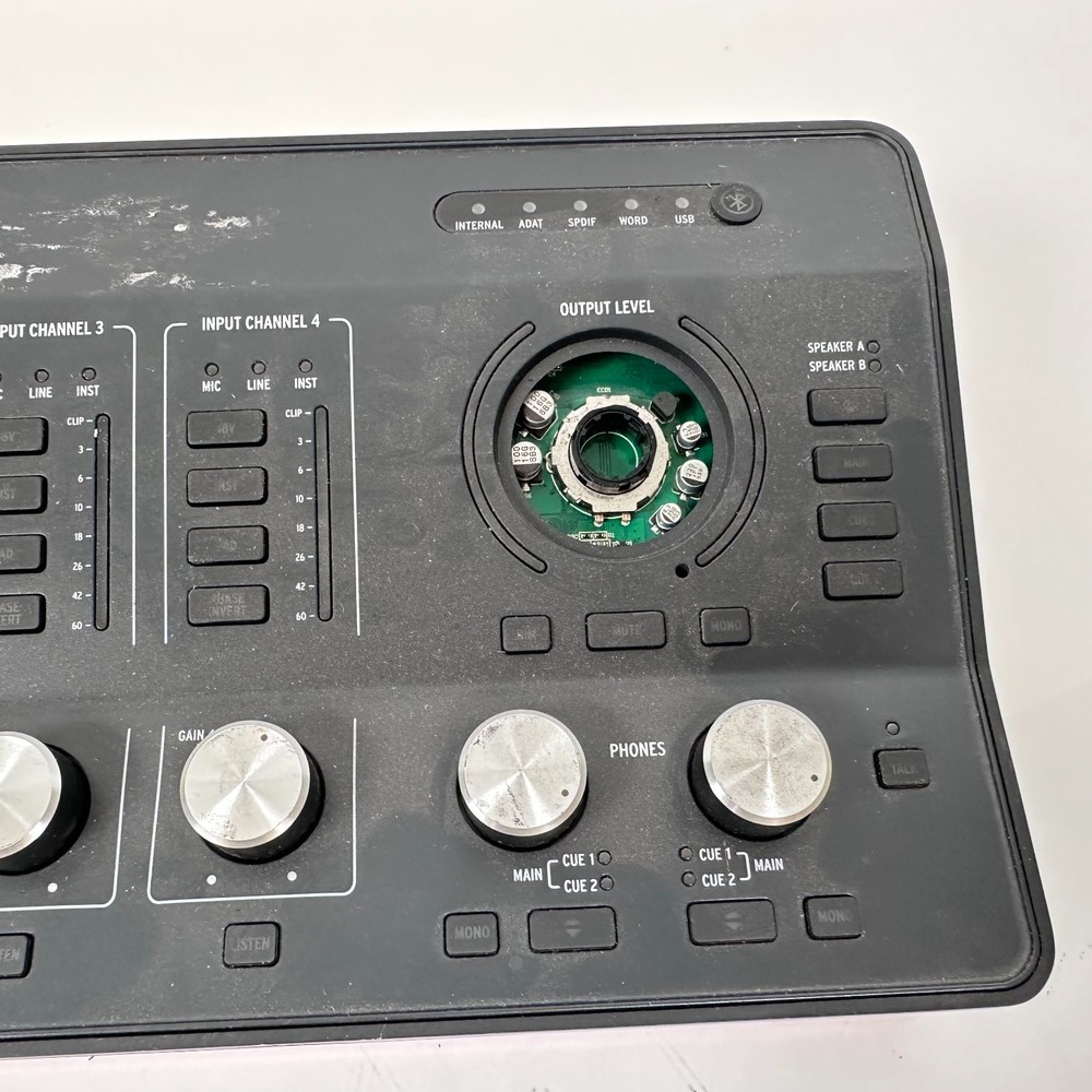 Arturia AudioFuse Studio Advanced Audio / MIDI Interface; AS-IS