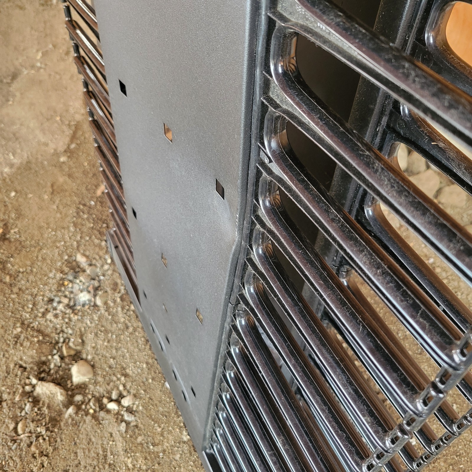 Chatsworth 35521-703 Double-Sided 7'x6"x24.3" Vertical Cable Manager 45U Rack