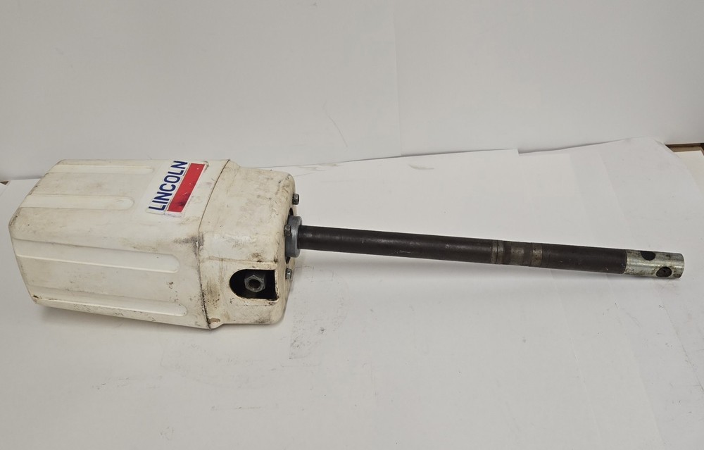 LINCOLN PNEUMATIC GREASE PUMP