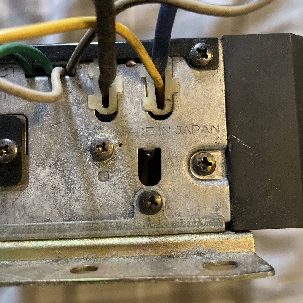 Clarion 1300A Amplifier UNTESTED