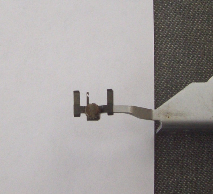 Singer Touch & Sew 620 Sewing Machine Needle Threader Hook #163426