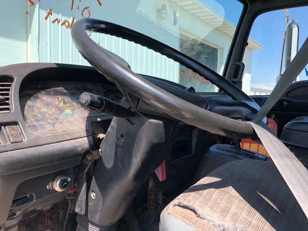 GMC T5500 Steering Column - Used