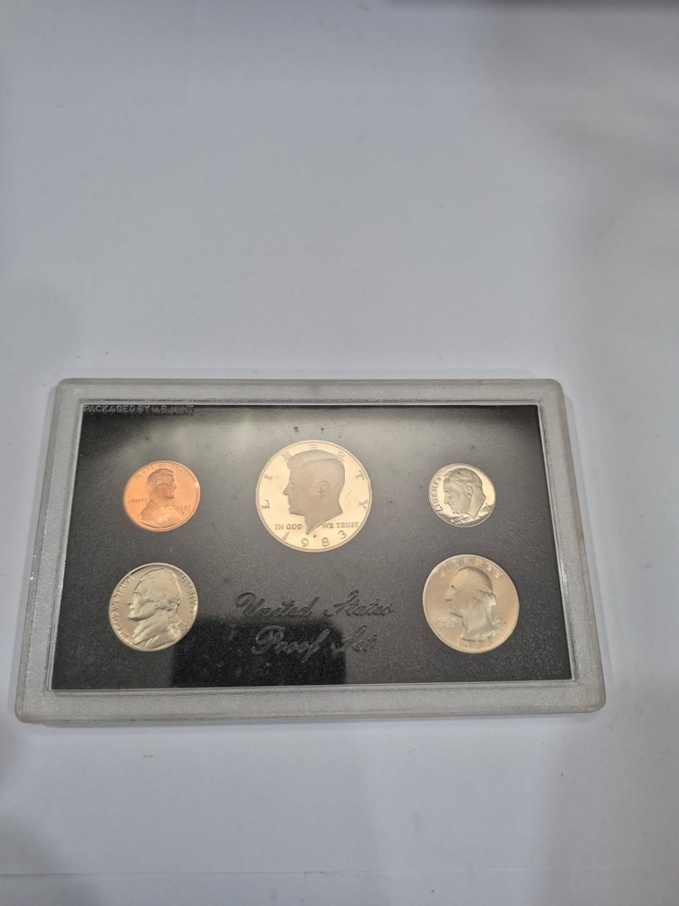 1983 S Clad Proof Set U.S. Mint Original No Packaging D2
