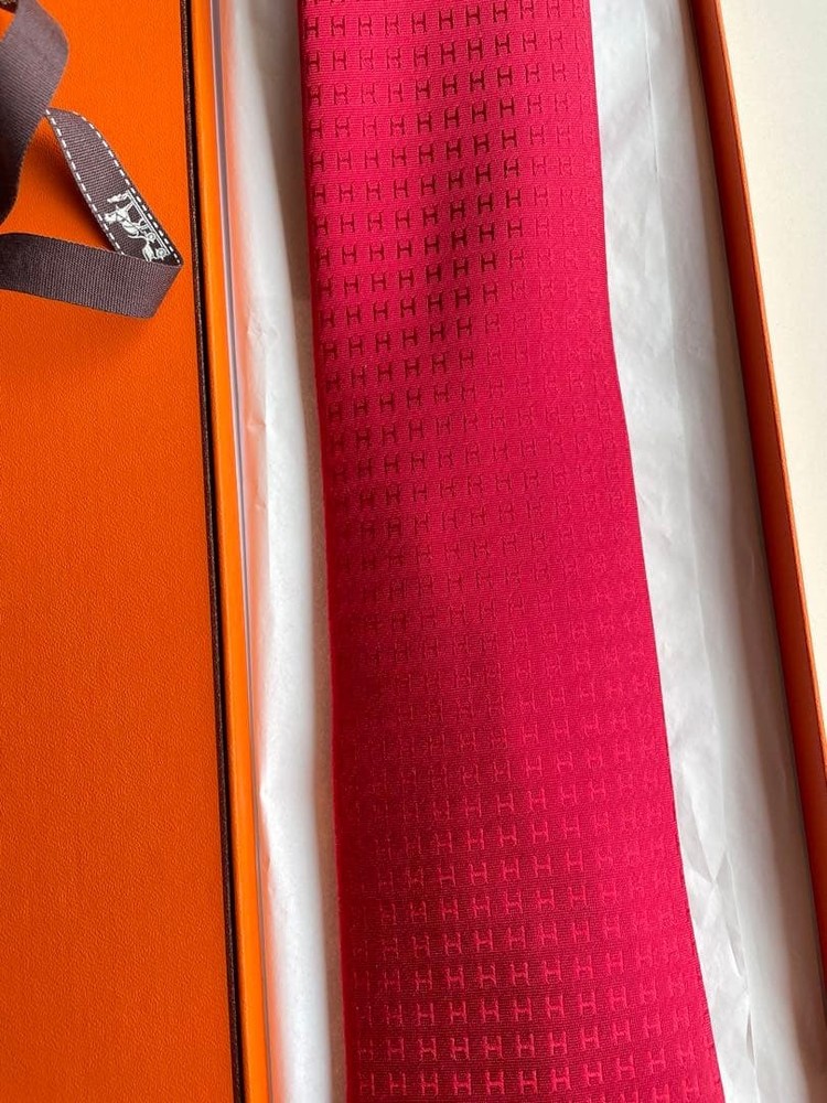 Hermes Red H Pattern Tie with Box & Ribbon