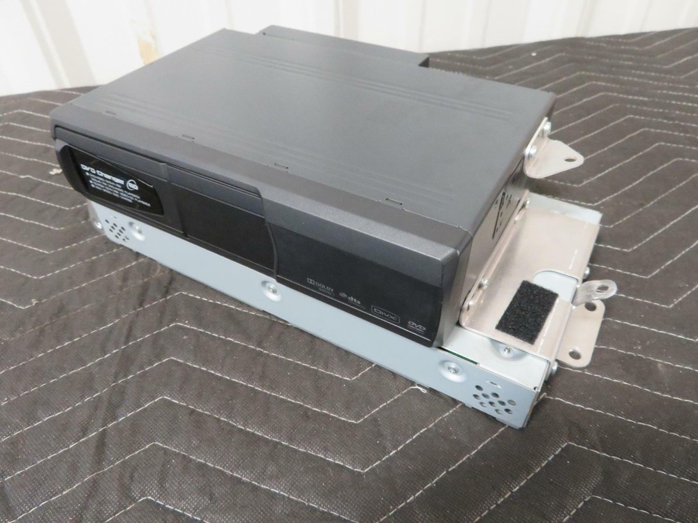 2012 ASTON MARTIN RAPIDE 6 DISC DVD CHANGER A/V INTERFACE BOX TRUNK MOUNT