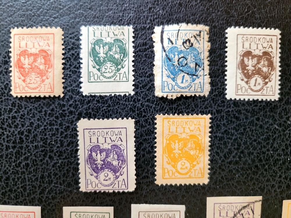 Central Lithuania: 42 Diff Mostly Mint, 1920-22, Scott Catalog Value $ 33.35