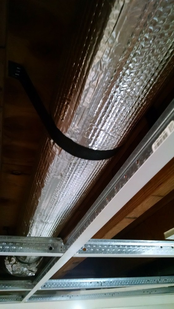 Reflective Foil Insulation Roll Double Bubble USEP 48" X 18FT R8 OS
