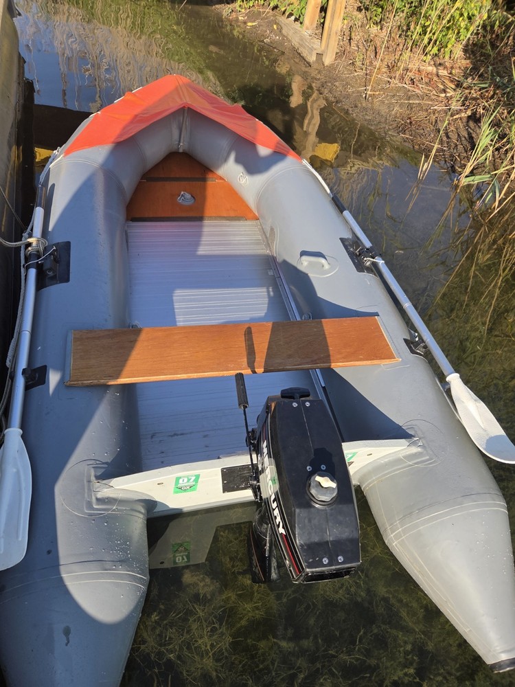 10 Ft. inflatable w/motor